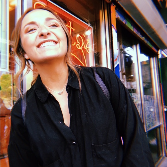 Meet your Posher, Salem - Picture 1 of 1